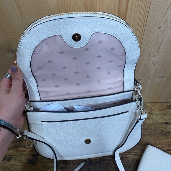 Kate Spade purse & matching wallet - Picture 2 of 12
